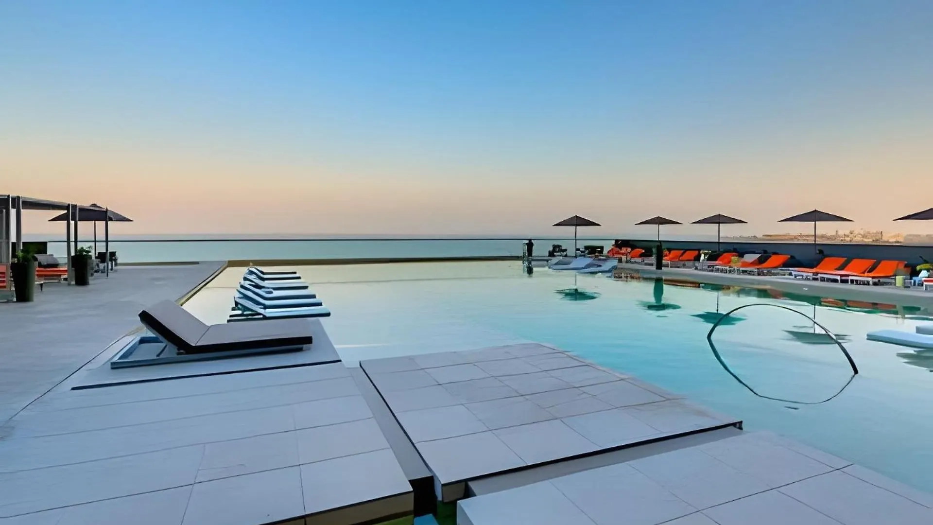 Beachfront Penthouse 40Th Sea View/Historic Center Cartagena