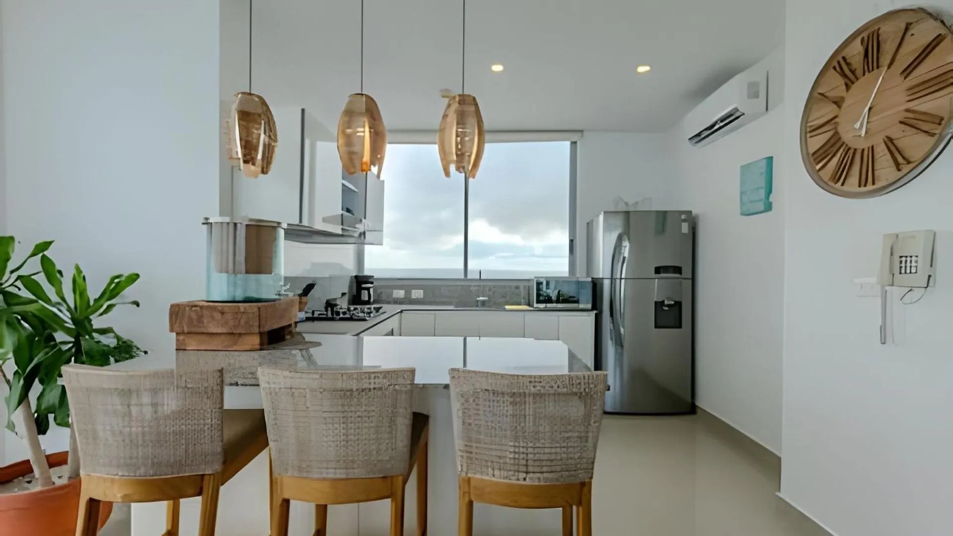 Beachfront Penthouse 40Th Sea View/Historic Center Cartagena 0*,  Colombia