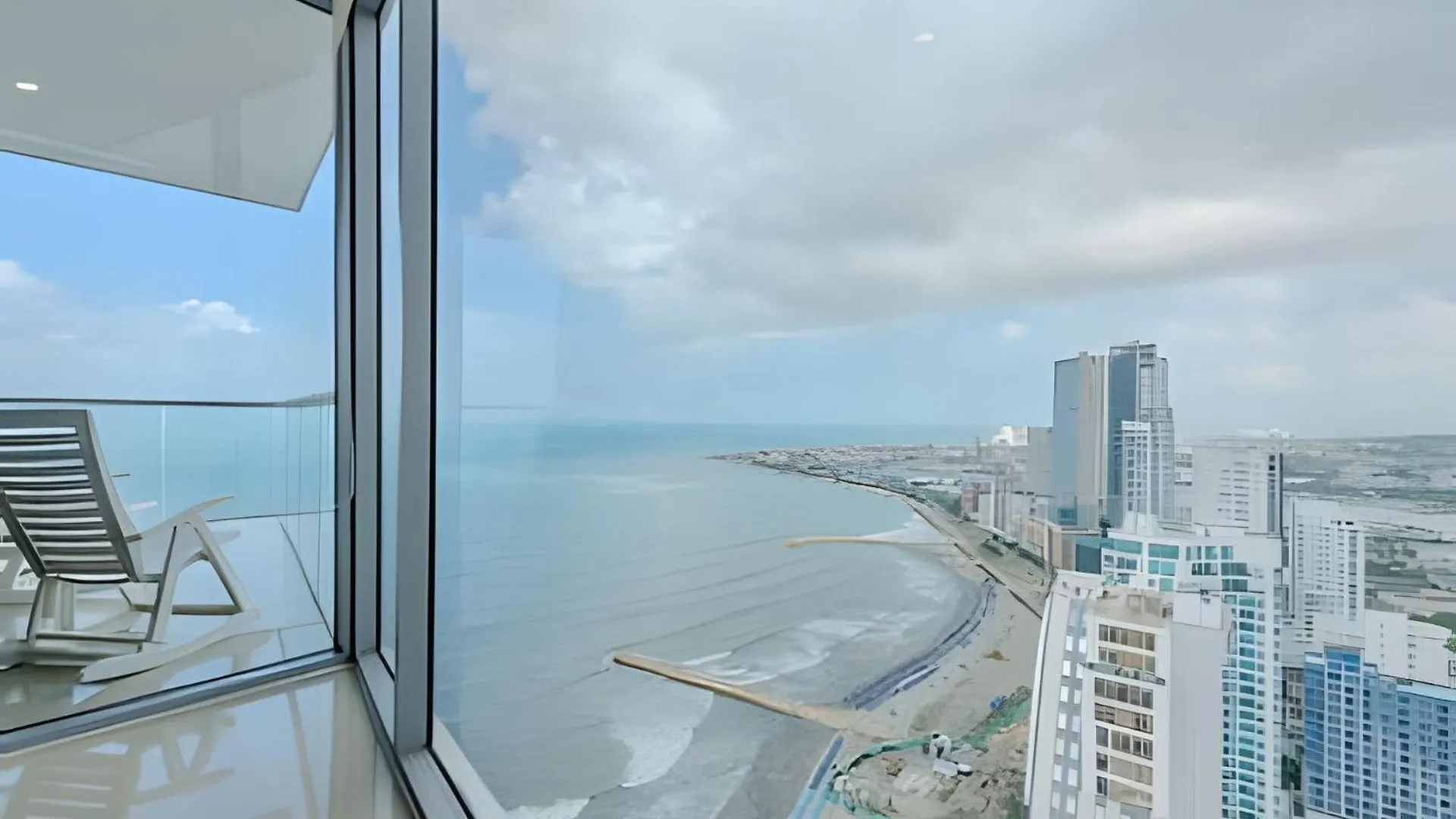 Beachfront Penthouse 40Th Sea View/Historic Center Cartagena 0*,  Colombia