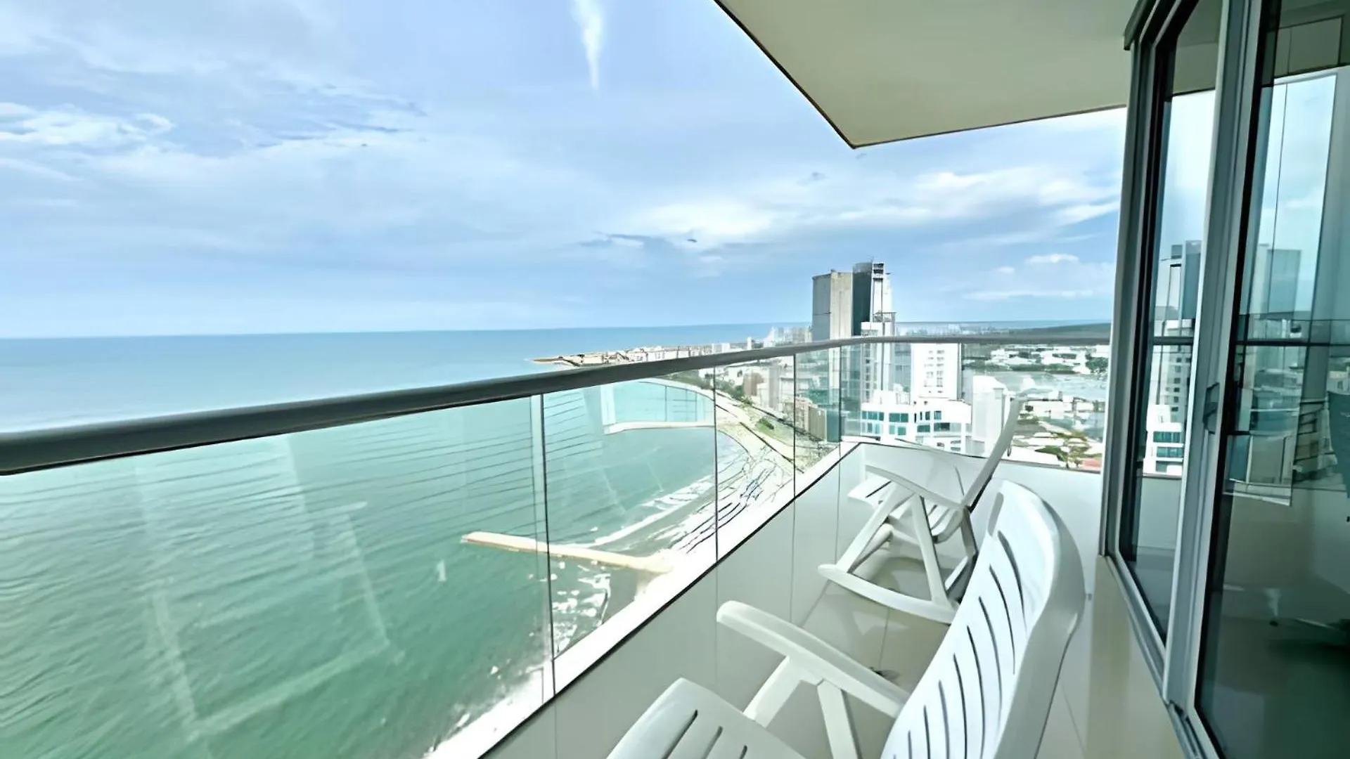 Beachfront Penthouse 40Th Sea View/Historic Center Cartagena 0*,