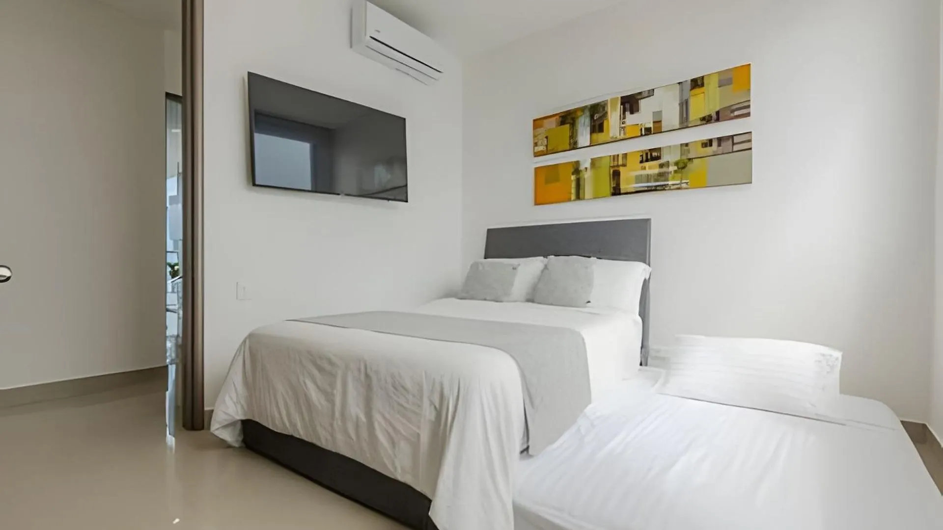 Beachfront Penthouse 40Th Sea View/Historic Center Cartagena Apartment